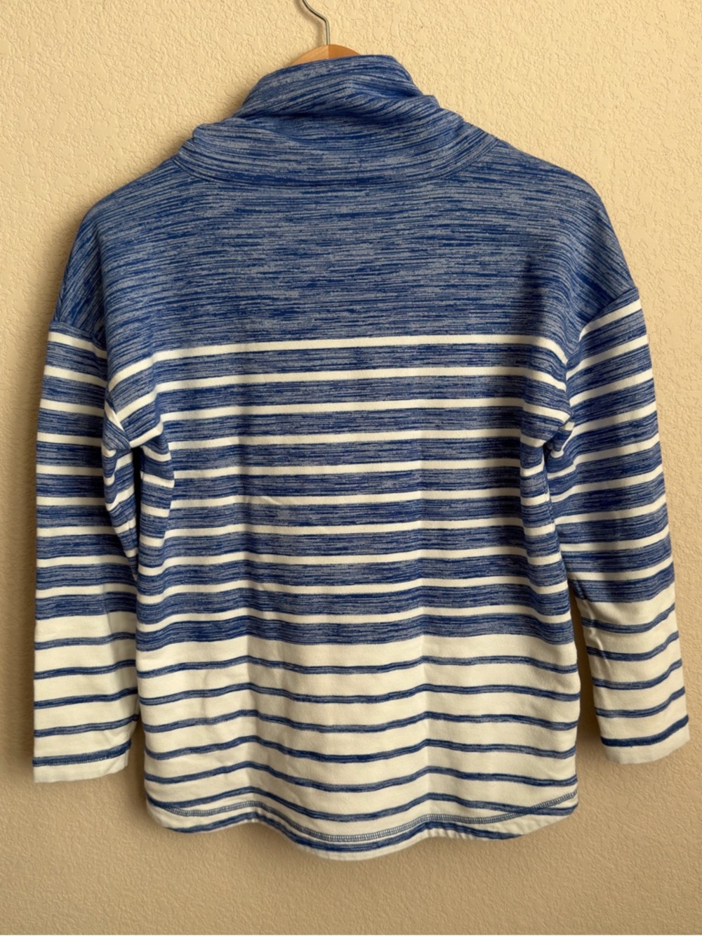 T by Talbots Striped Cowl Neck Pullover Sweater Petite Medium Blue White PM - Picture 9 of 9